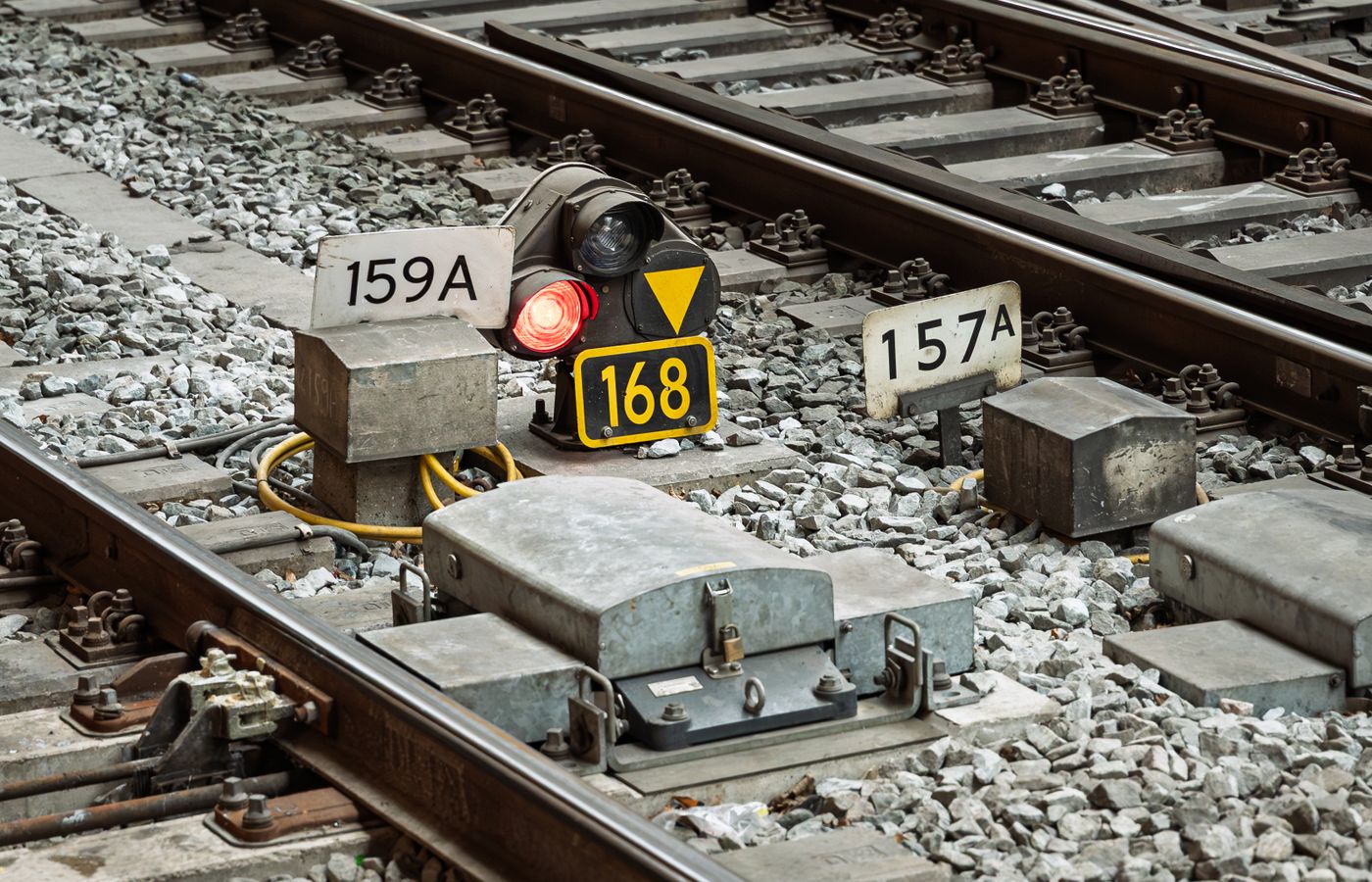 Railroad turnout and switch mechanism on industrial track